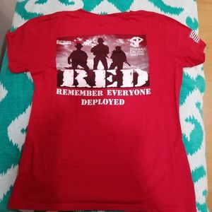 Women's Red V-Neck Short Sleeve T-shirt
